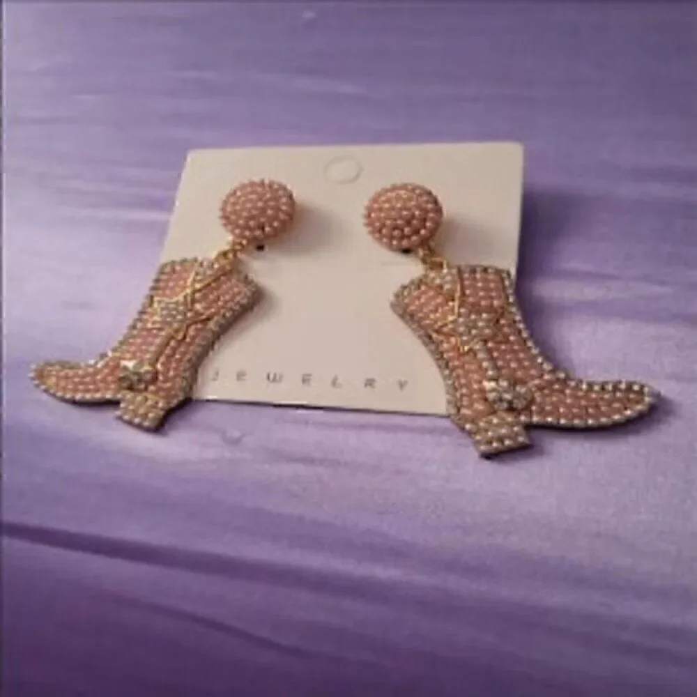 Cowgirl Boots Earrings Rice Beads Boots Shape Ear Jewelry For Women Girls - Picture 4 of 4